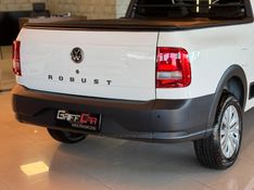 VOLKSWAGEN SAVEIRO 1.6 ROBUST CS 8V 2023/2023 GRIFFCAR MULTIMARCAS DOIS IRMÃOS / Carros no Vale