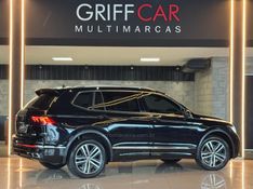 VOLKSWAGEN TIGUAN 2.0 TSI R-LINE 16V TURBO TIPTRONIC 2024/2024 GRIFFCAR MULTIMARCAS DOIS IRMÃOS / Carros no Vale