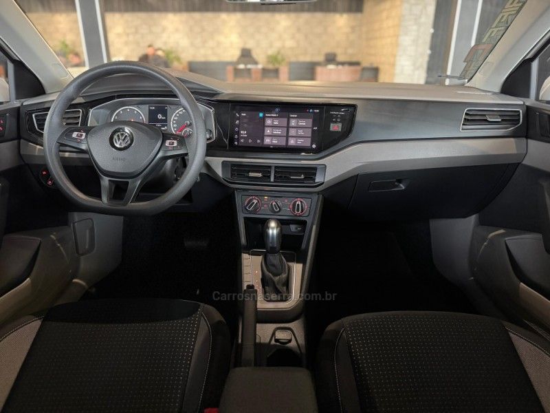 VOLKSWAGEN VIRTUS 1.0 200 TSI COMFORTLINE 2021/2022 GRIFFCAR MULTIMARCAS DOIS IRMÃOS / Carros no Vale