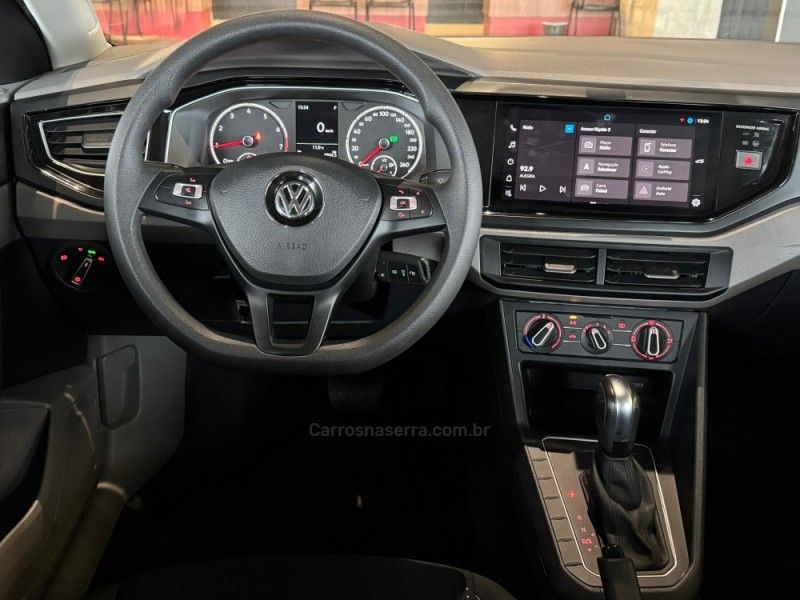 VOLKSWAGEN VIRTUS 1.0 200 TSI COMFORTLINE 2021/2022 GRIFFCAR MULTIMARCAS DOIS IRMÃOS / Carros no Vale