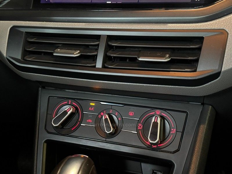 VOLKSWAGEN VIRTUS 1.0 200 TSI COMFORTLINE 2021/2022 GRIFFCAR MULTIMARCAS DOIS IRMÃOS / Carros no Vale