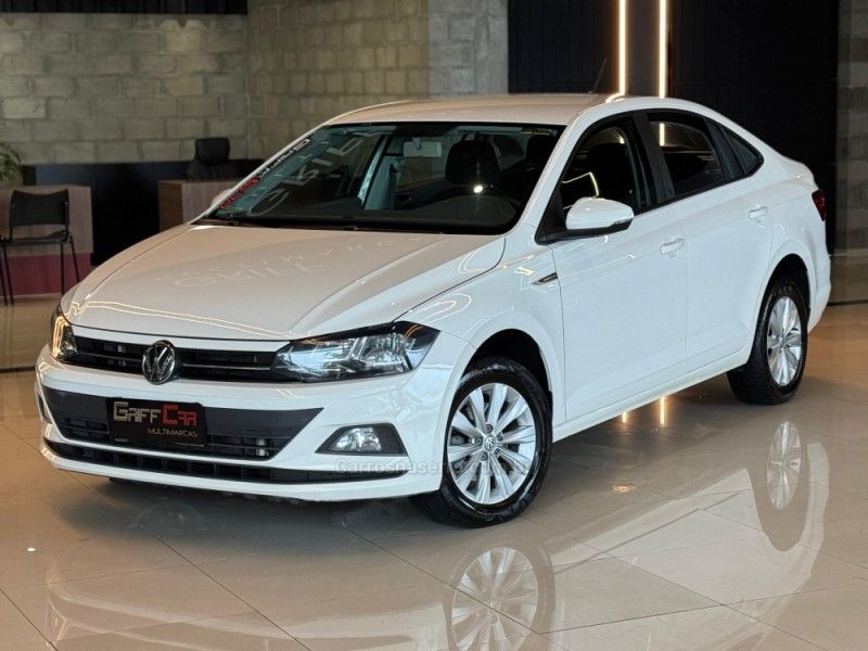 VOLKSWAGEN VIRTUS 1.0 200 TSI COMFORTLINE 2021/2022 GRIFFCAR MULTIMARCAS DOIS IRMÃOS / Carros no Vale