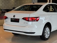 VOLKSWAGEN VIRTUS 1.0 200 TSI COMFORTLINE 2021/2022 GRIFFCAR MULTIMARCAS DOIS IRMÃOS / Carros no Vale