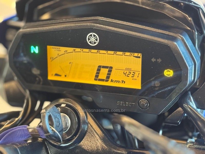 YAMAHA FAZER FZ25 2023/2023 GRIFFCAR MULTIMARCAS DOIS IRMÃOS / Carros no Vale