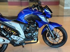 YAMAHA FAZER FZ25 2023/2023 GRIFFCAR MULTIMARCAS DOIS IRMÃOS / Carros no Vale