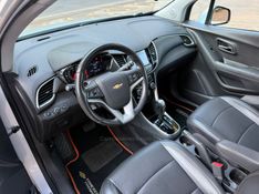 CHEVROLET TRACKER 1.4 16V PREMIER TURBO 2019/2019 KASPER VEÍCULOS DOIS IRMÃOS / Carros no Vale