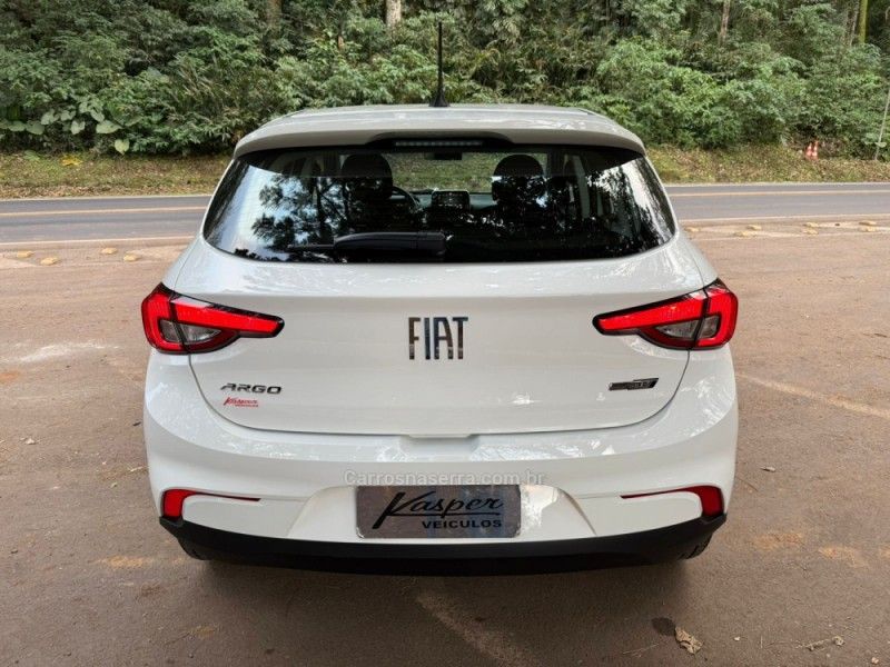 FIAT ARGO 1.0 DRIVE 6V 2023/2024 KASPER VEÍCULOS DOIS IRMÃOS / Carros no Vale
