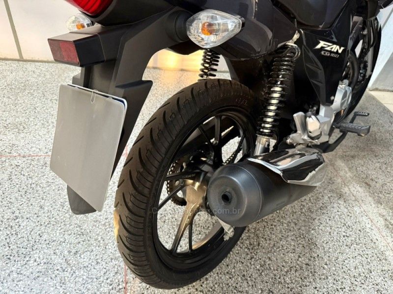 Honda Motos CG 160 FAN 2023/2024 KASPER VEÍCULOS DOIS IRMÃOS / Carros no Vale