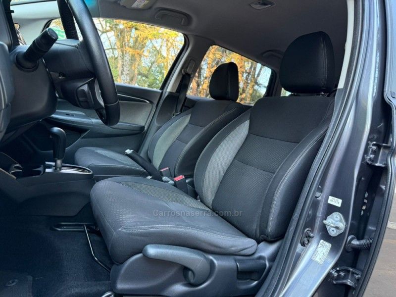 HONDA WRV 1.5 16V FLEXONE EX CVT 2018/2018 KASPER VEÍCULOS DOIS IRMÃOS / Carros no Vale