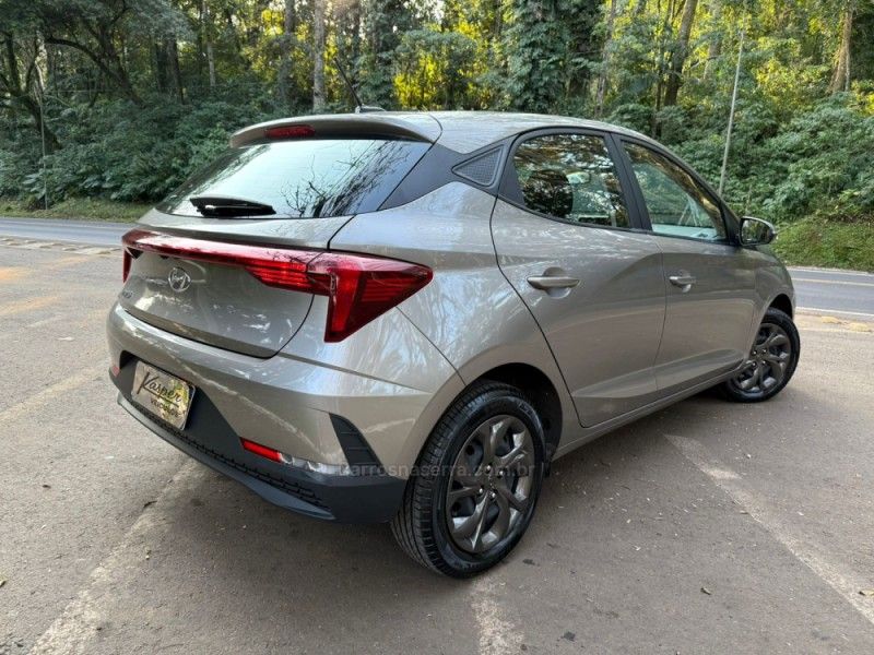 HYUNDAI HB20 1.0 COMFORT PLUS 12V 2023/2024 KASPER VEÍCULOS DOIS IRMÃOS / Carros no Vale