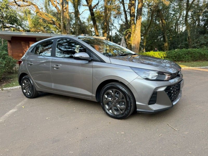 HYUNDAI HB20 1.0 COMFORT PLUS 12V 2023/2024 KASPER VEÍCULOS DOIS IRMÃOS / Carros no Vale
