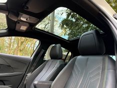 PEUGEOT 208 1.0 GT 200 TURBO 49 2024/2025 KASPER VEÍCULOS DOIS IRMÃOS / Carros no Vale