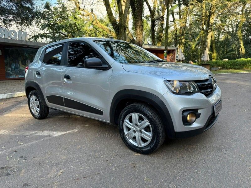 RENAULT KWID 1.0 12V SCE ZEN 2018/2019 KASPER VEÍCULOS DOIS IRMÃOS / Carros no Vale