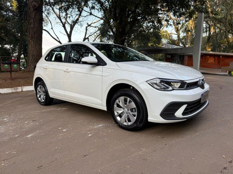VOLKSWAGEN POLO 1.0MPI TOTAL 2023/2024 KASPER VEÍCULOS DOIS IRMÃOS / Carros no Vale
