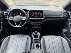 VOLKSWAGEN T-CROSS 1.4 HIGHLINE TSI 16V 2024/2025 KASPER VEÍCULOS DOIS IRMÃOS / Carros no Vale