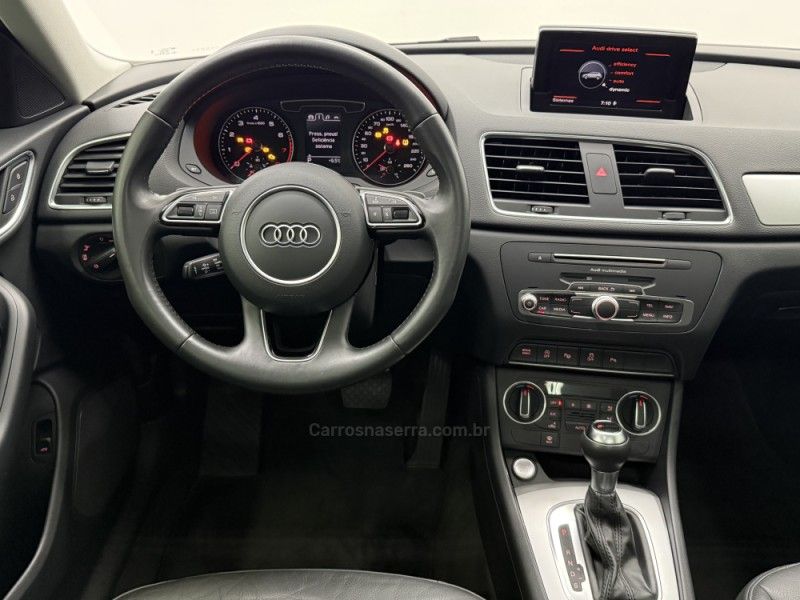 AUDI Q3 1.4 TFSI PRESTIGE PLUS S TRONIC 2018/2019 FOCAR VEÍCULOS CAXIAS DO SUL / Carros no Vale