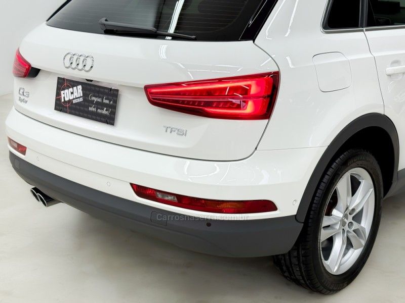 AUDI Q3 1.4 TFSI PRESTIGE PLUS S TRONIC 2018/2019 FOCAR VEÍCULOS CAXIAS DO SUL / Carros no Vale