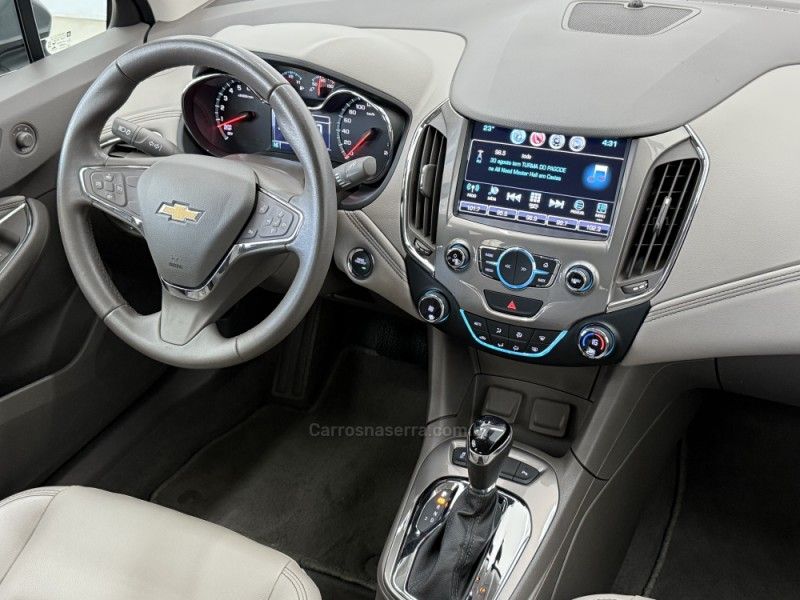 CHEVROLET CRUZE 1.4 TURBO LTZ 16V 2019/2019 FOCAR VEÍCULOS CAXIAS DO SUL / Carros no Vale