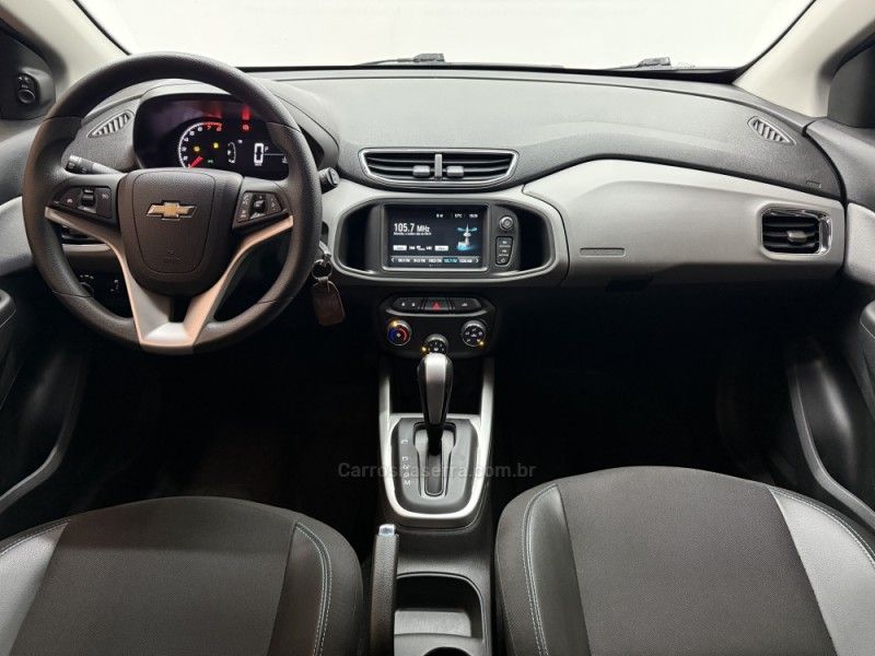 CHEVROLET ONIX 1.4 MPFI LT 8V 2018/2019 FOCAR VEÍCULOS CAXIAS DO SUL / Carros no Vale