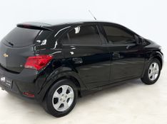 CHEVROLET ONIX 1.4 MPFI LT 8V 2018/2019 FOCAR VEÍCULOS CAXIAS DO SUL / Carros no Vale