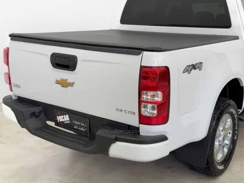 CHEVROLET S10 2.8 LS 4X4 CD 16V TURBO 2022/2023 FOCAR VEÍCULOS CAXIAS DO SUL / Carros no Vale