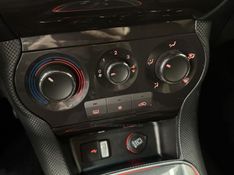 FIAT BRAVO 1.8 SPORTING 16V AUTOMATIZADO 2013/2014 FOCAR VEÍCULOS CAXIAS DO SUL / Carros no Vale