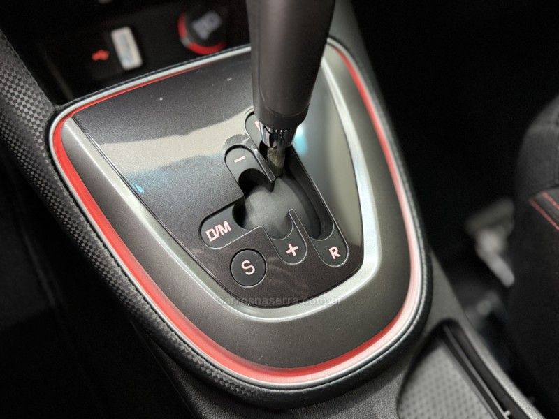 FIAT BRAVO 1.8 SPORTING 16V AUTOMATIZADO 2013/2014 FOCAR VEÍCULOS CAXIAS DO SUL / Carros no Vale