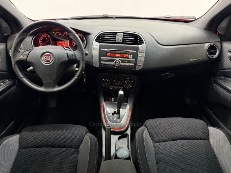 FIAT BRAVO 1.8 SPORTING 16V AUTOMATIZADO 2013/2014 FOCAR VEÍCULOS CAXIAS DO SUL / Carros no Vale