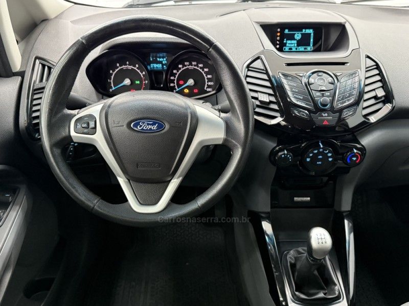 FORD ECOSPORT 1.6 FREESTYLE 16V 2015/2016 FOCAR VEÍCULOS CAXIAS DO SUL / Carros no Vale