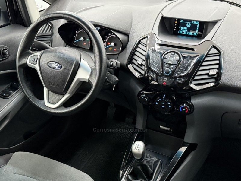 FORD ECOSPORT 1.6 FREESTYLE 16V 2015/2016 FOCAR VEÍCULOS CAXIAS DO SUL / Carros no Vale