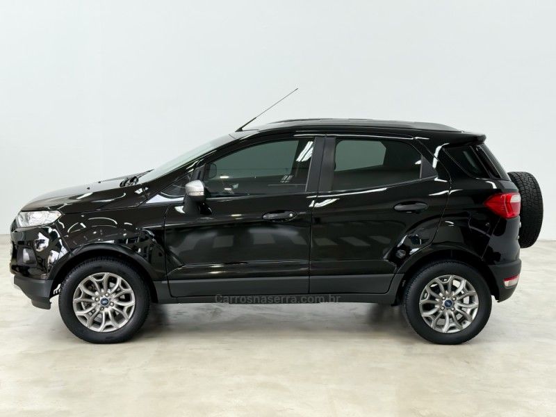 FORD ECOSPORT 1.6 FREESTYLE 16V 2015/2016 FOCAR VEÍCULOS CAXIAS DO SUL / Carros no Vale