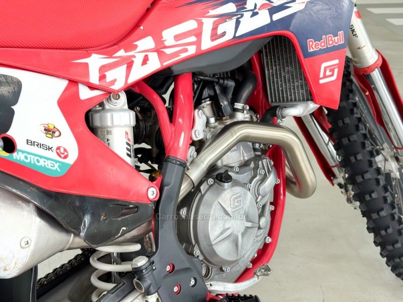 GAS GAS MC 450F 2022/2022 FOCAR VEÍCULOS CAXIAS DO SUL / Carros no Vale