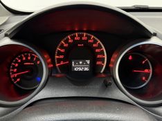 HONDA FIT 1.4 LXL 16V 2011/2012 FOCAR VEÍCULOS CAXIAS DO SUL / Carros no Vale