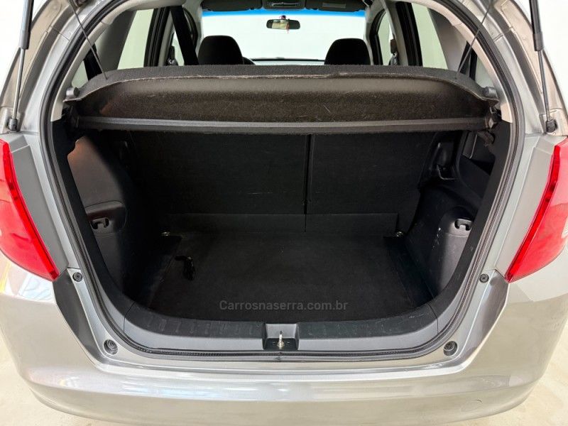 HONDA FIT 1.4 LXL 16V 2011/2012 FOCAR VEÍCULOS CAXIAS DO SUL / Carros no Vale