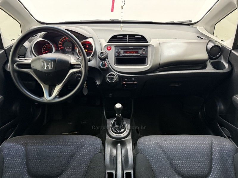 HONDA FIT 1.4 LXL 16V 2011/2012 FOCAR VEÍCULOS CAXIAS DO SUL / Carros no Vale