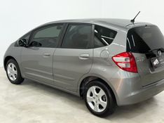 HONDA FIT 1.4 LXL 16V 2011/2012 FOCAR VEÍCULOS CAXIAS DO SUL / Carros no Vale