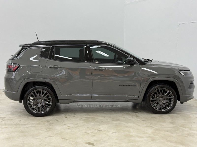 JEEP COMPASS 1.3 SERIE S T270 16V TURBO 2023/2024 FOCAR VEÍCULOS CAXIAS DO SUL / Carros no Vale