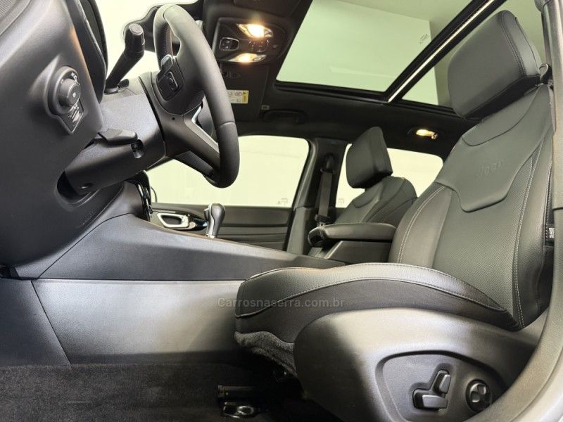 JEEP COMPASS 1.3 SERIE S T270 16V TURBO 2023/2023 FOCAR VEÍCULOS CAXIAS DO SUL / Carros no Vale