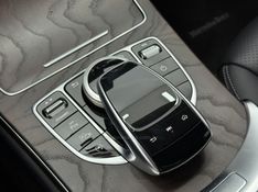 MERCEDES-BENZ C 180 1.6 CGI EXCLUSIVE 16V TURBO 2019/2019 FOCAR VEÍCULOS CAXIAS DO SUL / Carros no Vale
