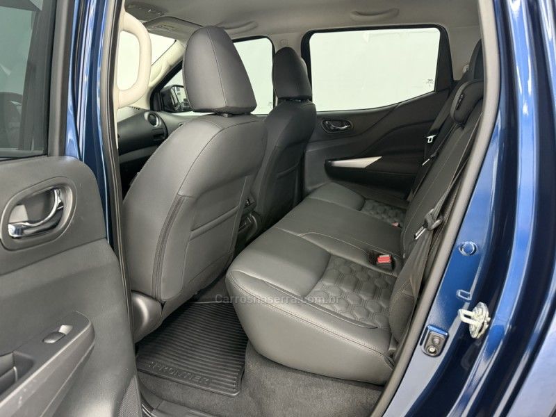 NISSAN FRONTIER 2.3 XE 4X4 CD BI TURBO 2024/2025 FOCAR VEÍCULOS CAXIAS DO SUL / Carros no Vale