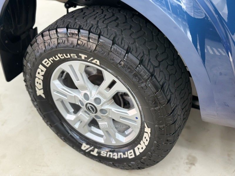 NISSAN FRONTIER 2.3 XE 4X4 CD BI TURBO 2024/2025 FOCAR VEÍCULOS CAXIAS DO SUL / Carros no Vale