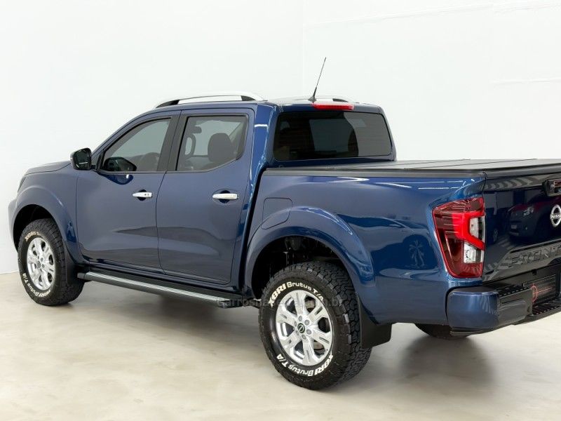 NISSAN FRONTIER 2.3 XE 4X4 CD BI TURBO 2024/2025 FOCAR VEÍCULOS CAXIAS DO SUL / Carros no Vale