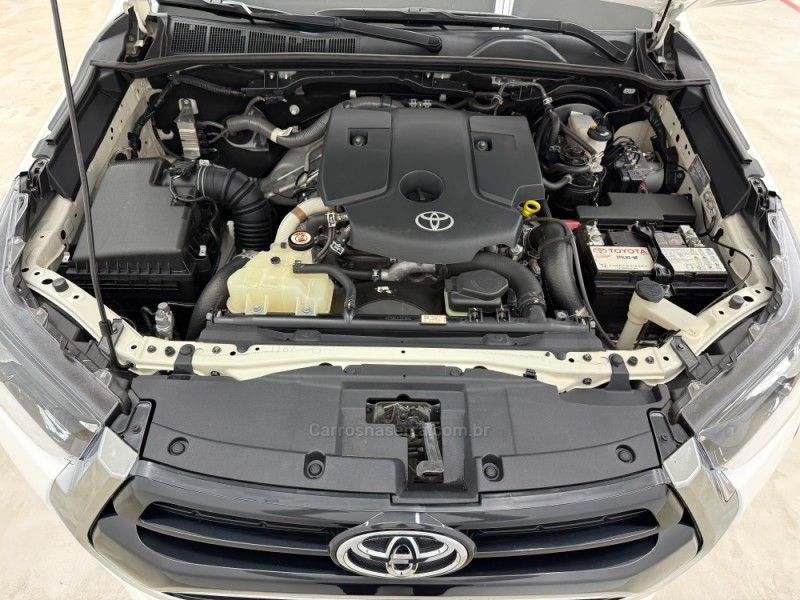 TOYOTA HILUX 2.8 SRV 4X4 CD 16V 2023/2023 FOCAR VEÍCULOS CAXIAS DO SUL / Carros no Vale