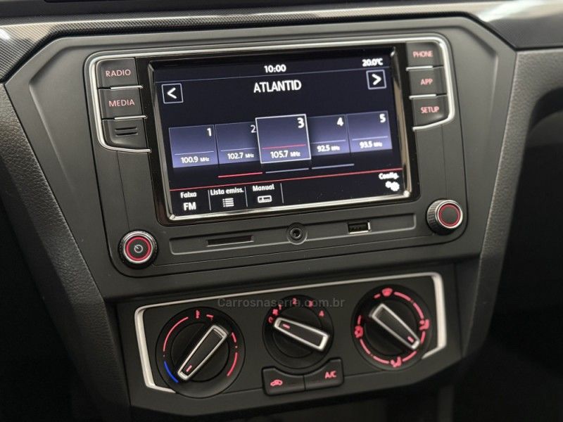 VOLKSWAGEN SAVEIRO 1.6 MSI TRENDLINE CS 8V 2020/2021 FOCAR VEÍCULOS CAXIAS DO SUL / Carros no Vale