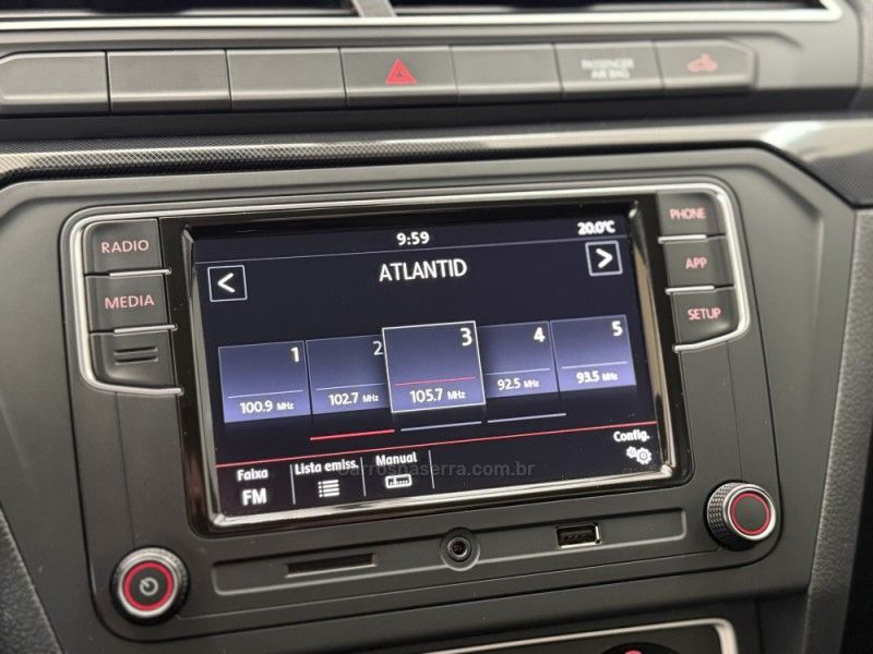 VOLKSWAGEN SAVEIRO 1.6 MSI TRENDLINE CS 8V 2020/2021 FOCAR VEÍCULOS CAXIAS DO SUL / Carros no Vale