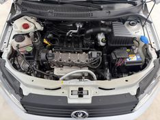 VOLKSWAGEN SAVEIRO 1.6 MSI TRENDLINE CS 8V 2020/2021 FOCAR VEÍCULOS CAXIAS DO SUL / Carros no Vale