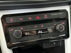 VOLKSWAGEN T-CROSS 1.4 HIGHLINE TSI 16V 2019/2020 FOCAR VEÍCULOS CAXIAS DO SUL / Carros no Vale