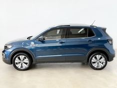 VOLKSWAGEN T-CROSS 1.4 HIGHLINE TSI 16V 2020/2020 FOCAR VEÍCULOS CAXIAS DO SUL / Carros no Vale