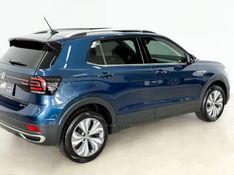 VOLKSWAGEN T-CROSS 1.4 HIGHLINE TSI 16V 2020/2020 FOCAR VEÍCULOS CAXIAS DO SUL / Carros no Vale