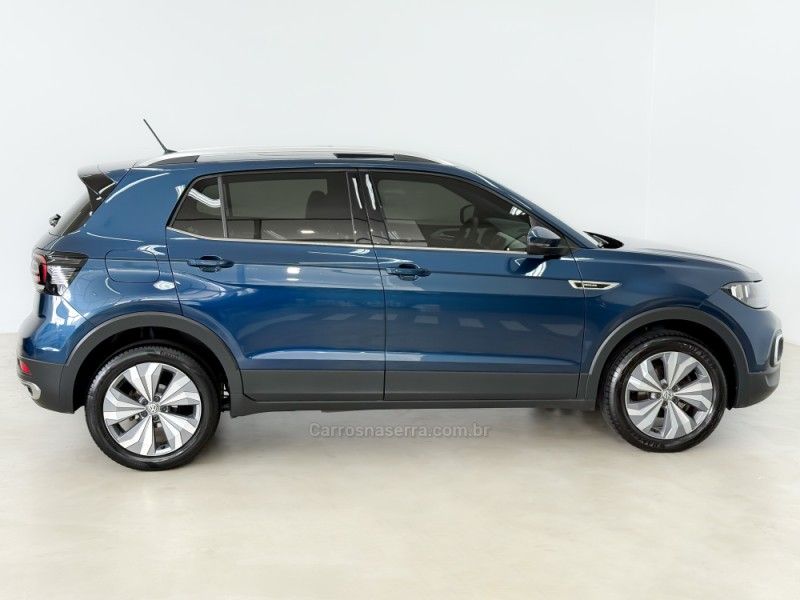 VOLKSWAGEN T-CROSS 1.4 HIGHLINE TSI 16V 2020/2020 FOCAR VEÍCULOS CAXIAS DO SUL / Carros no Vale